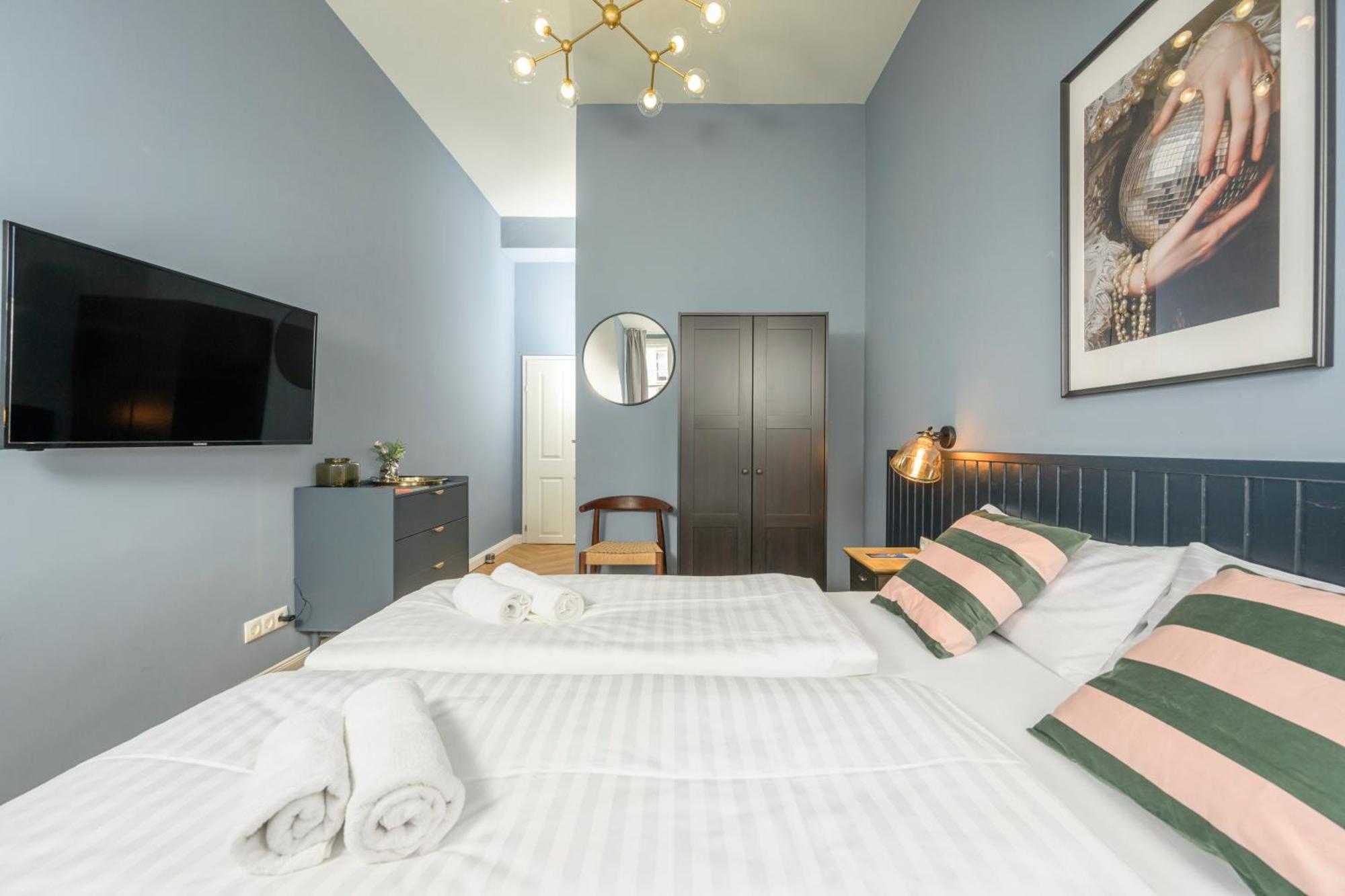 Palais Palffy Suits Apartmán *