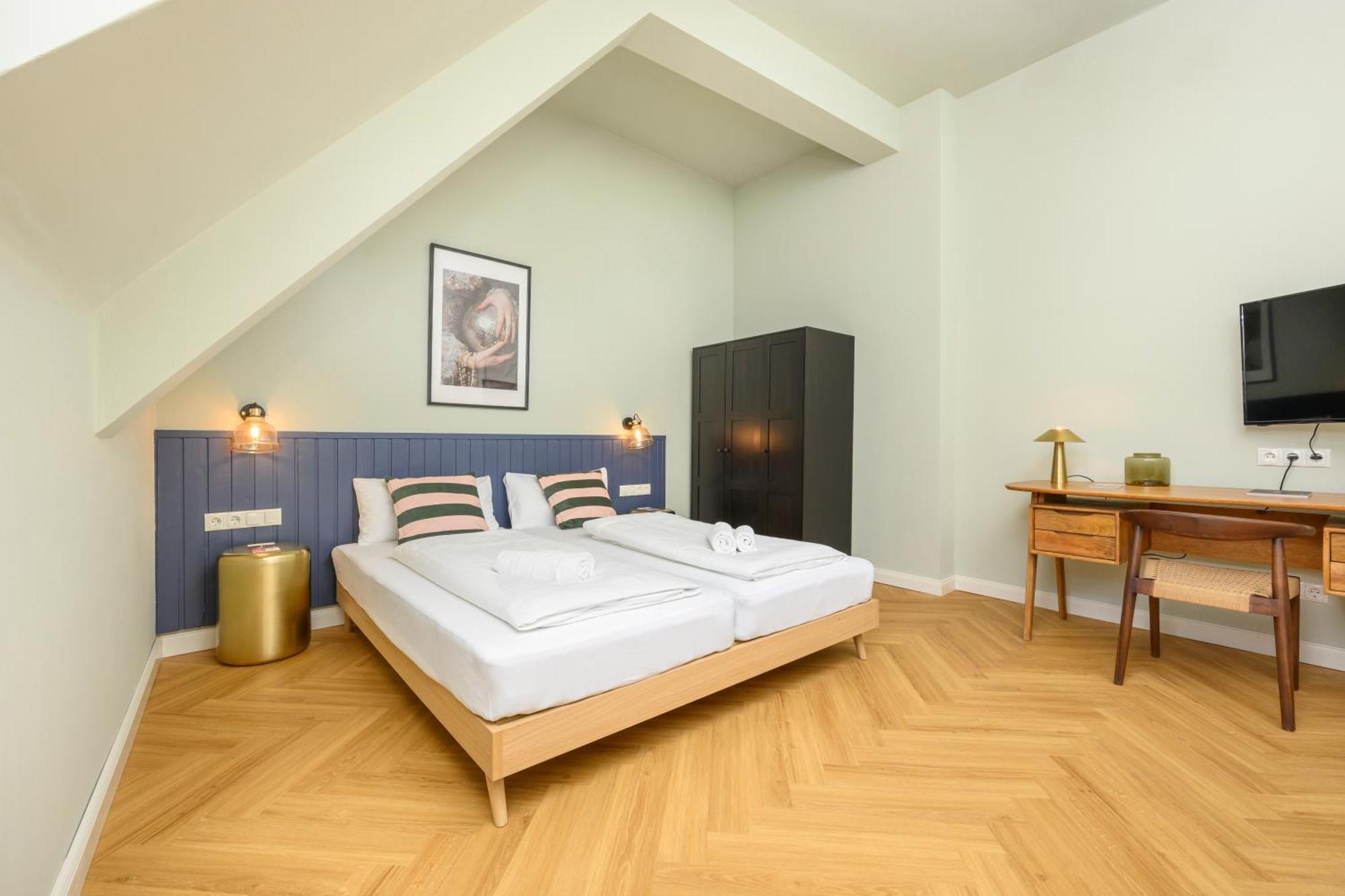 Palais Palffy Suits Apartment *